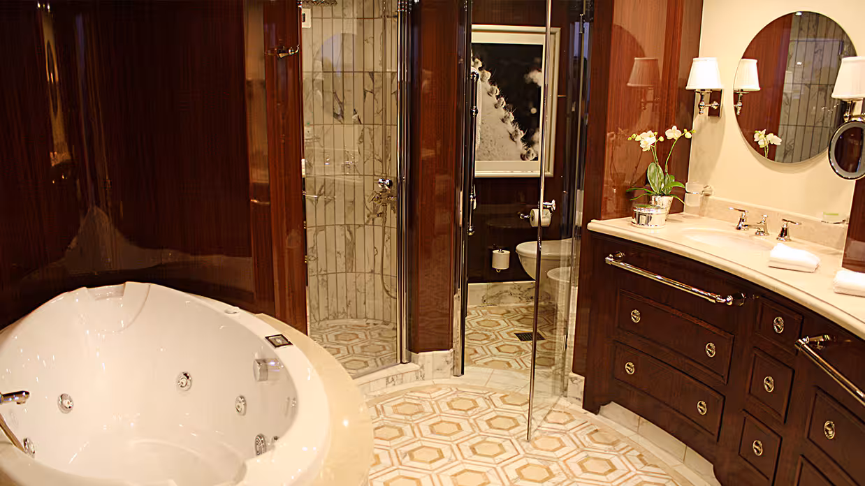 Owner's Suite (10)