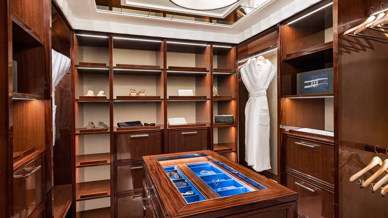 Owner's Suite (3)
