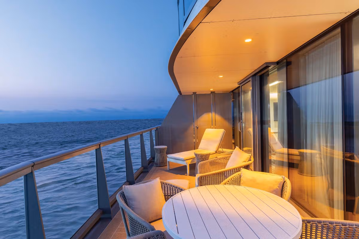 Silver Origin - Royal suite terras