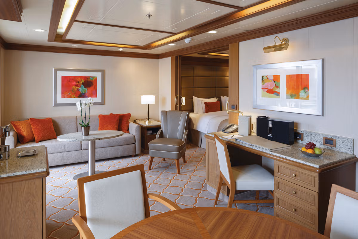 Silver Suite (5)
