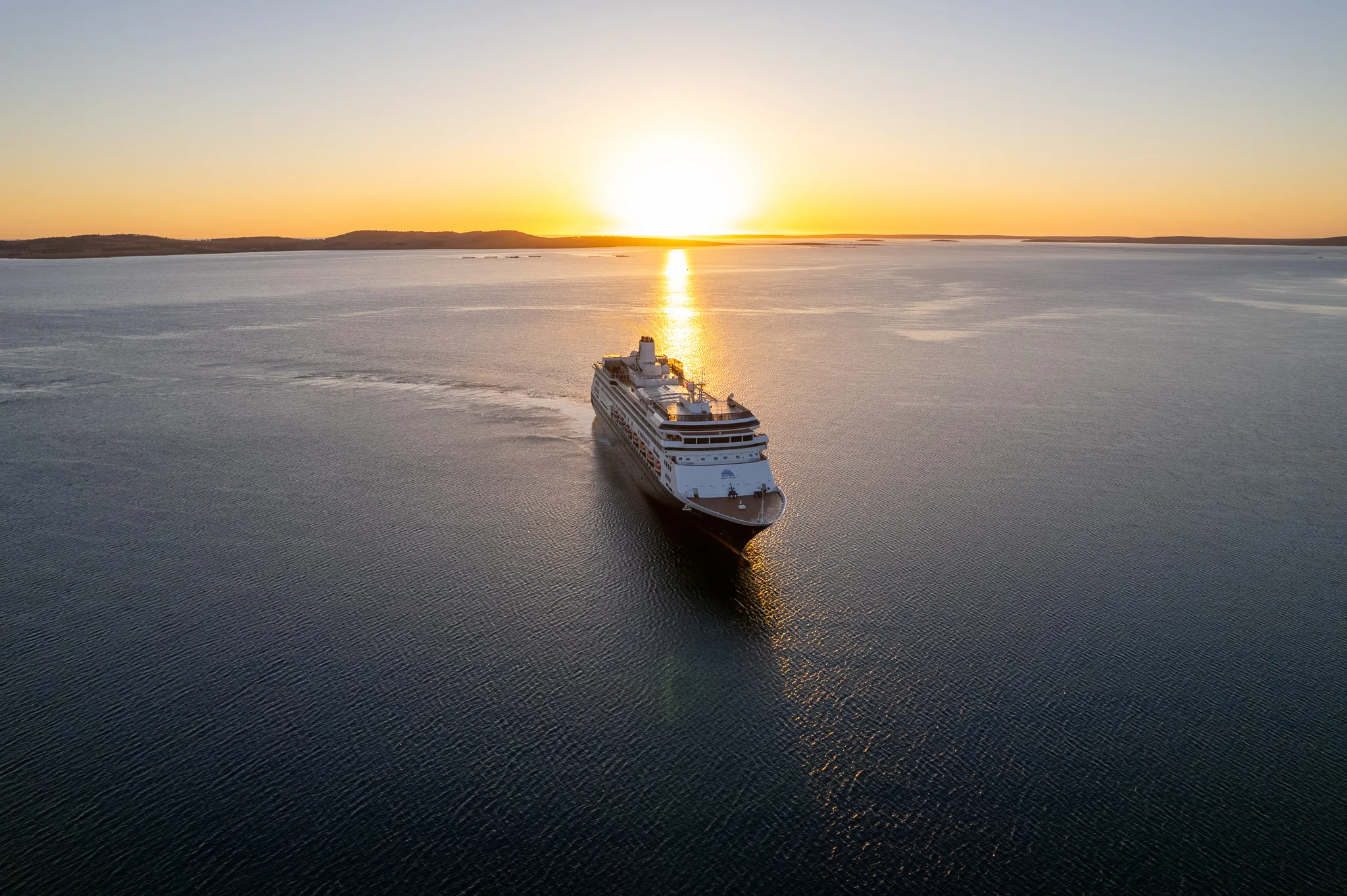Holland America Line - Volendam